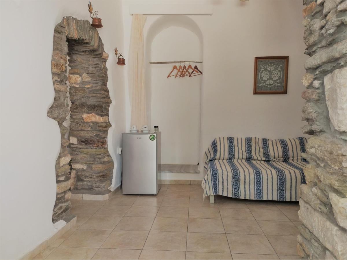 Pallada Rooms Tinos Island Екстер'єр фото