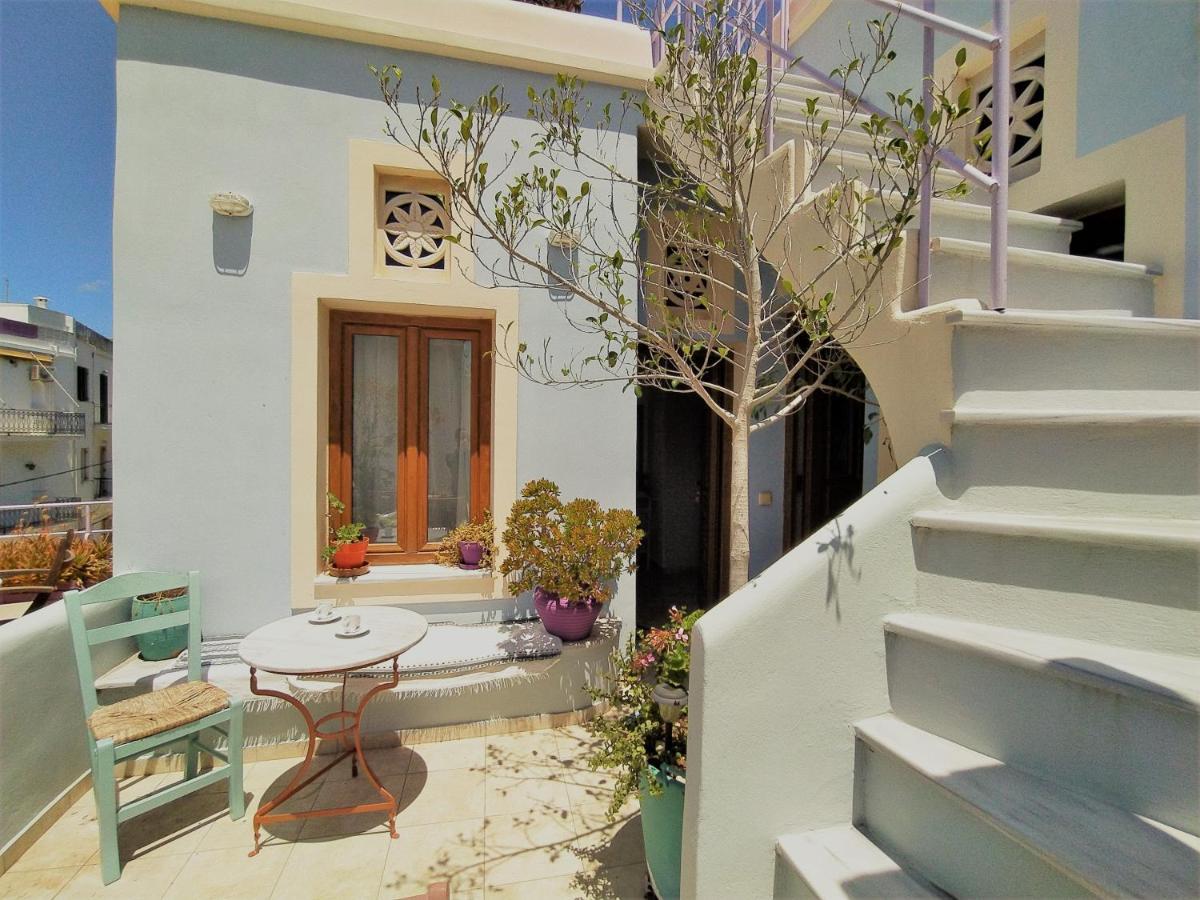 Pallada Rooms Tinos Island Екстер'єр фото